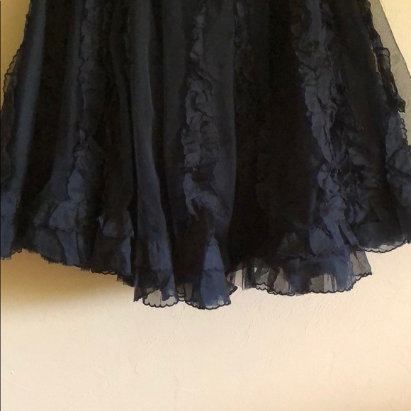 Red Valentino silk skirt with ruffle detail - Picture 4 of 7